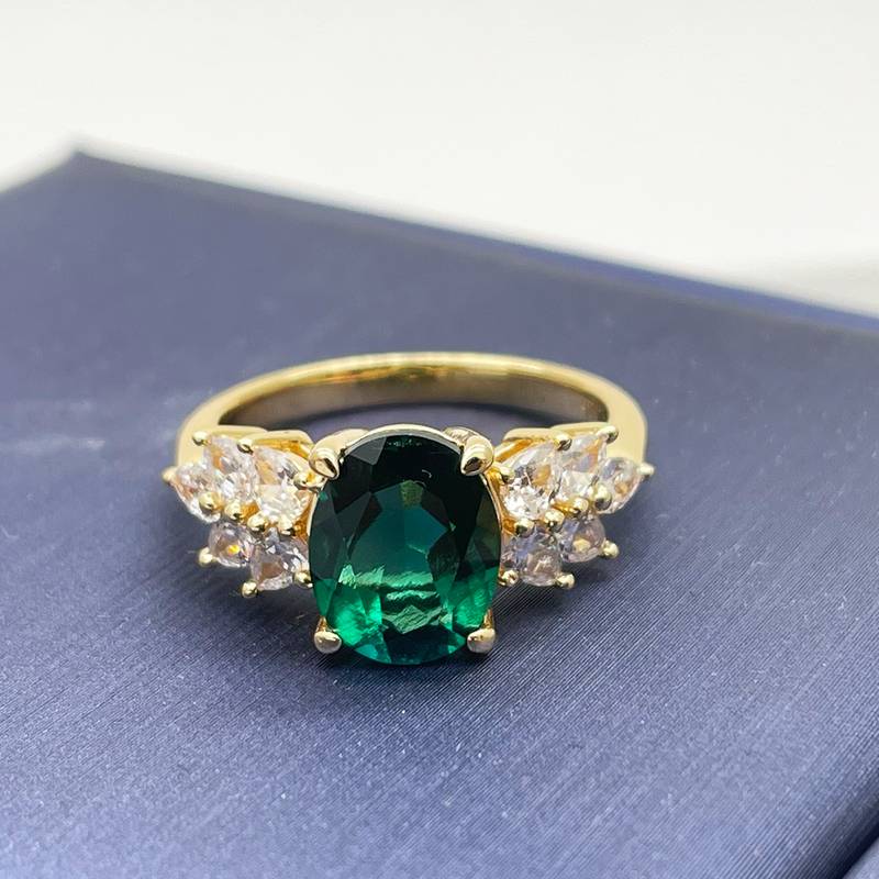 R240930027款S925银镀18K黄金蛋形莫桑钻女戒主石3.0ct/10*8mm