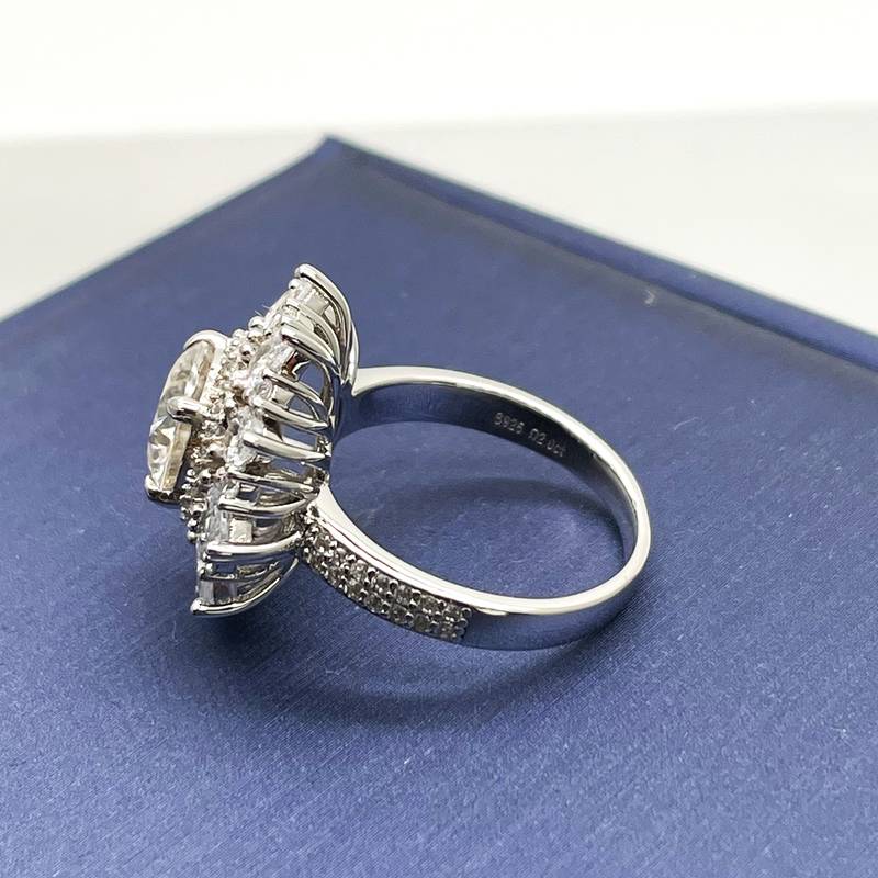 R230203029款S925银镀18K白金蛋形Moissanite豪镶Women's Ring主石2.0ct/9*7mmmm