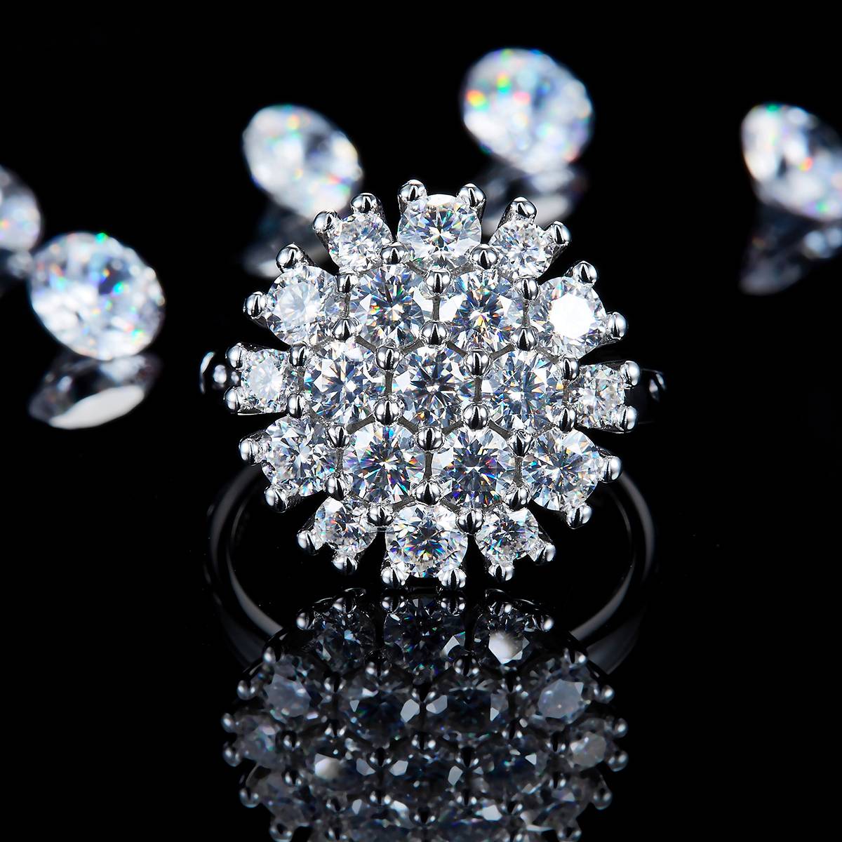 Light Luxury Broken Diamond Women's Ring S925 Silver Plated Platinum Customized Selection Side Stone Moissanite 3.02ct