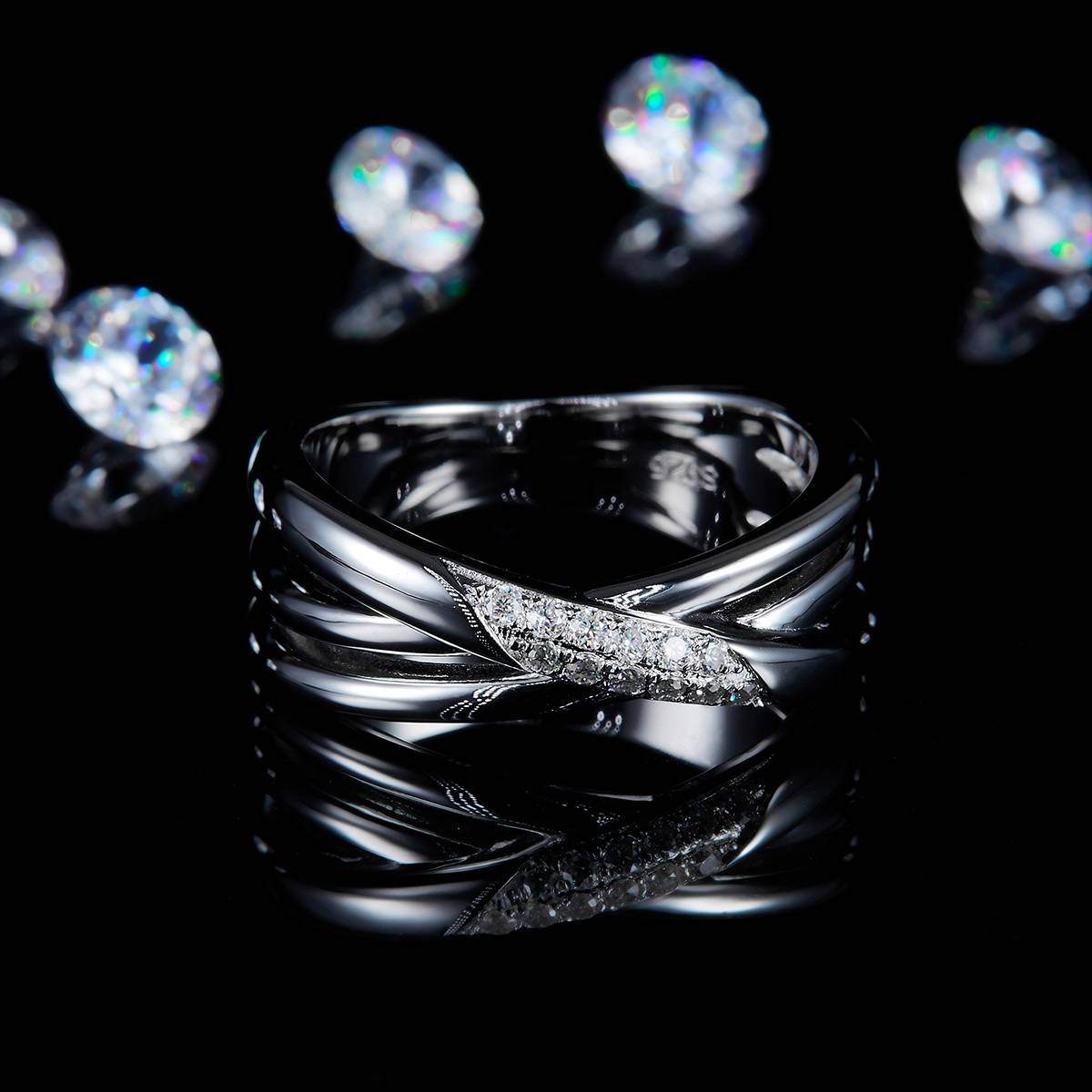 X-shaped minimalist women's ring S925 silver plated platinum customized option Side Stone Moissanite 0.12ct