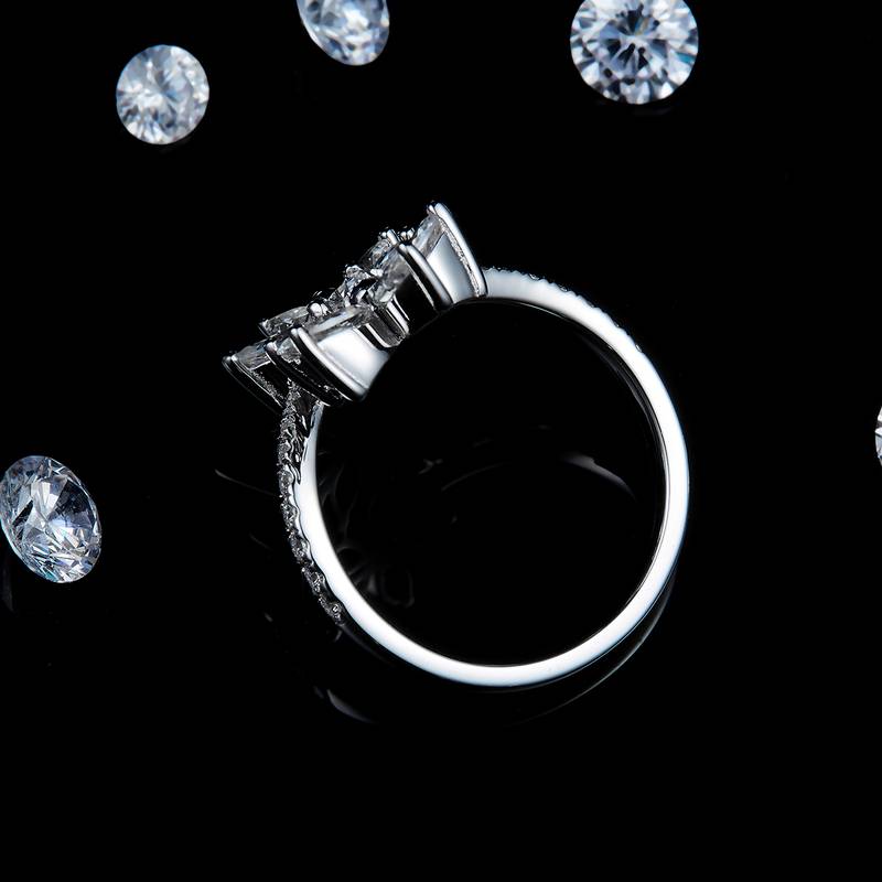 马眼钻花朵开口Women's RingS925银镀白金定制选款副石Moissanite1.12ct
