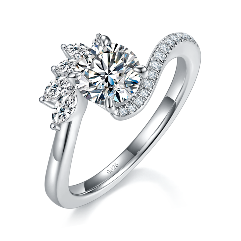 Fashion扭臂四爪Women's RingS925银镀白金定制选款主石Moissanite1.0ct/副石高碳钻