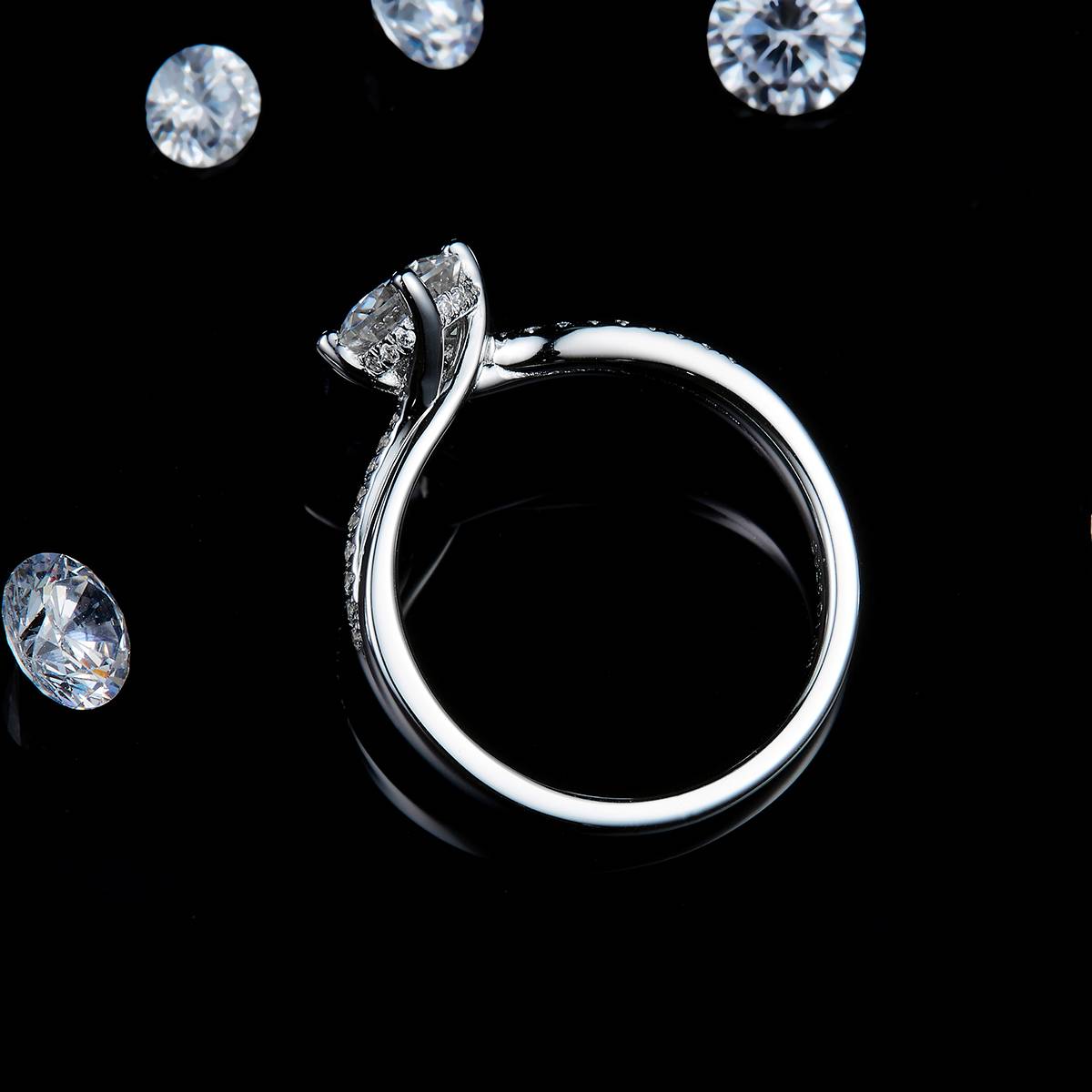 Twisted Arm Four Claw Women's Ring S925 Silver Plated Platinum Customized Selection Main Stone Moissanite 1.0ct/Side Stone Cubic Zirconia