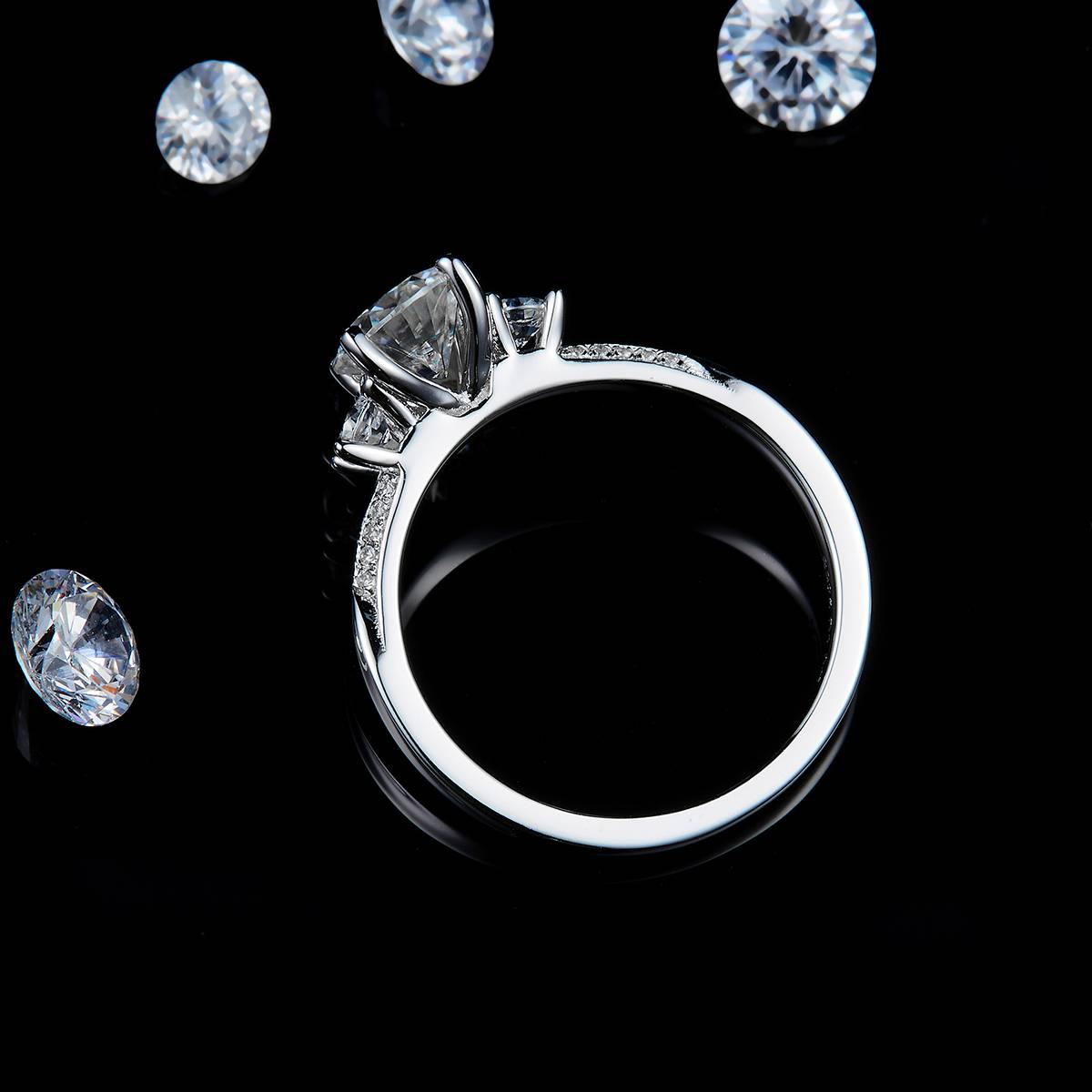 Three Stone Four Claw Round Diamond Women's Ring S925 Silver Plated Platinum Customized Selection Main Stone Moissanite 1.0ct/Side Stone Cubic Zirconia