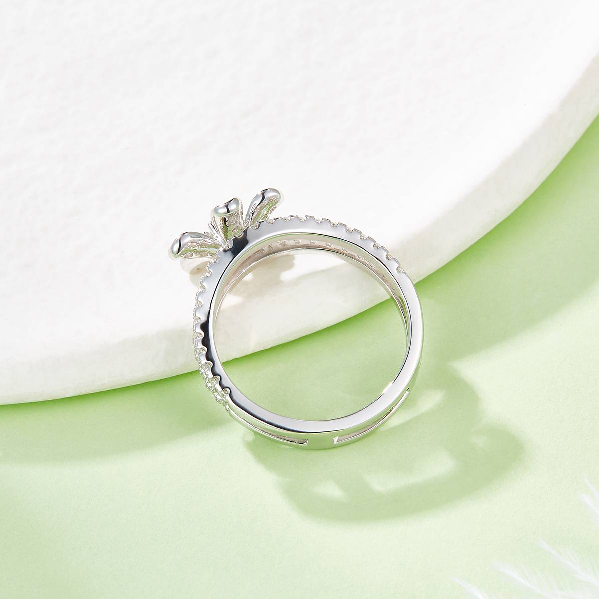 R241127042款S925银镀18K白金花朵MoissaniteWomen's Ring主石3.5mm