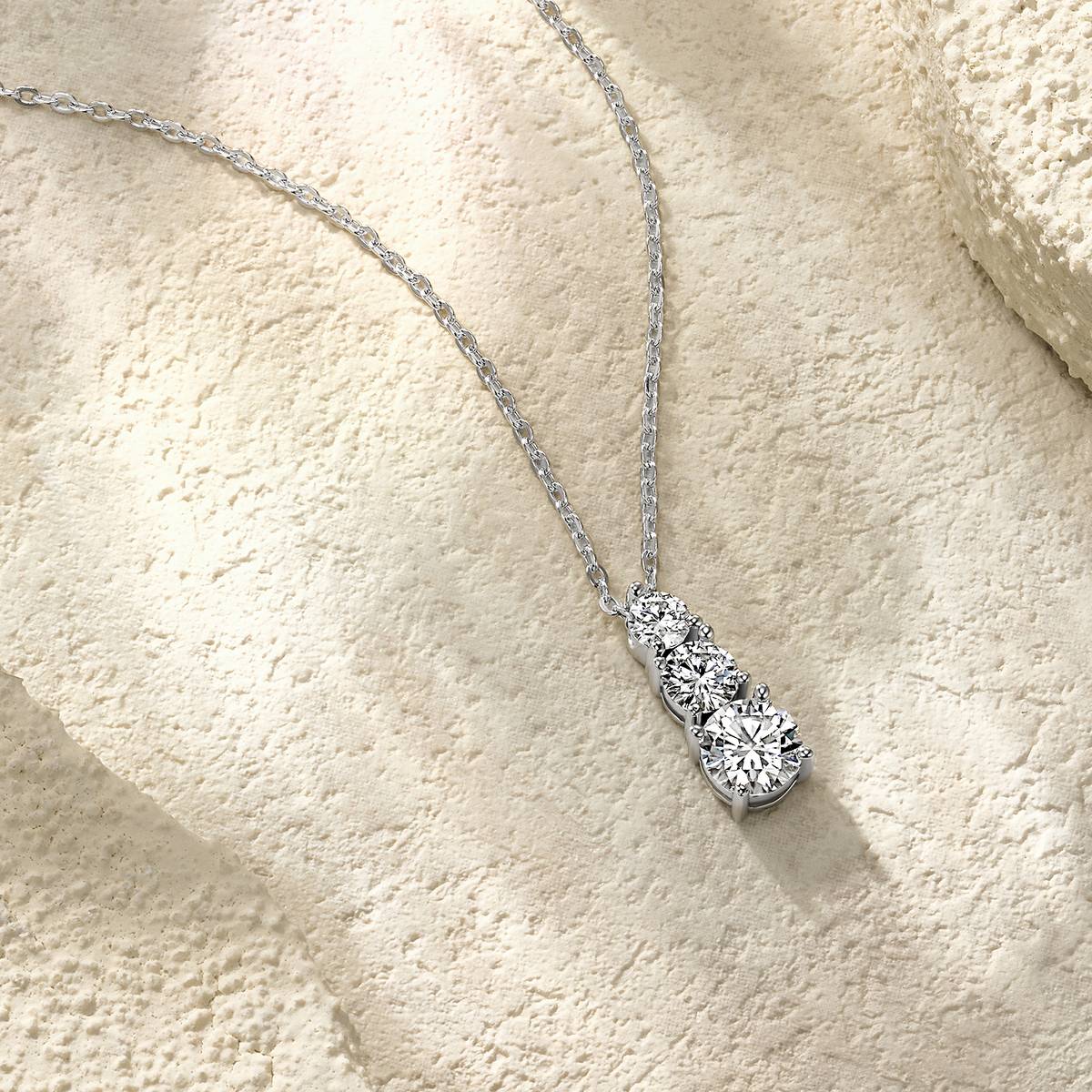 N15570款S925银镀18K白金莫桑钻项链1.8ct