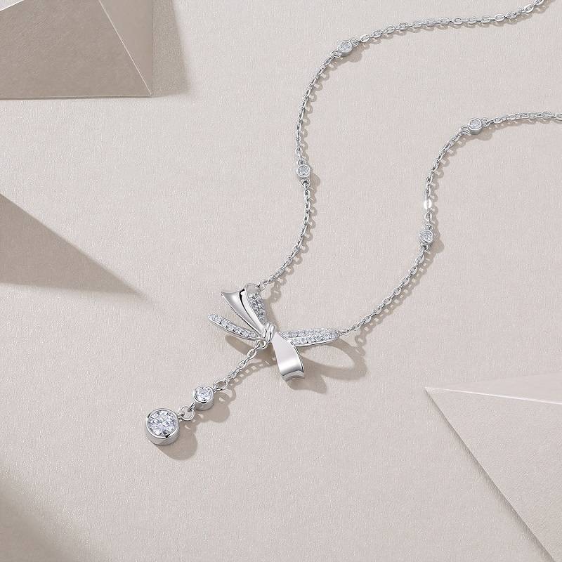 N15449款S925银镀18K白金蝴蝶结吊款MoissaniteNecklace0.96ct