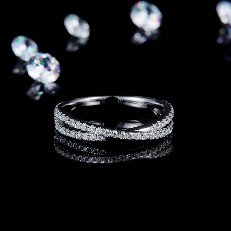 交叉线条微镶排戒S925银镀白金定制选款副石Moissanite0.41ct