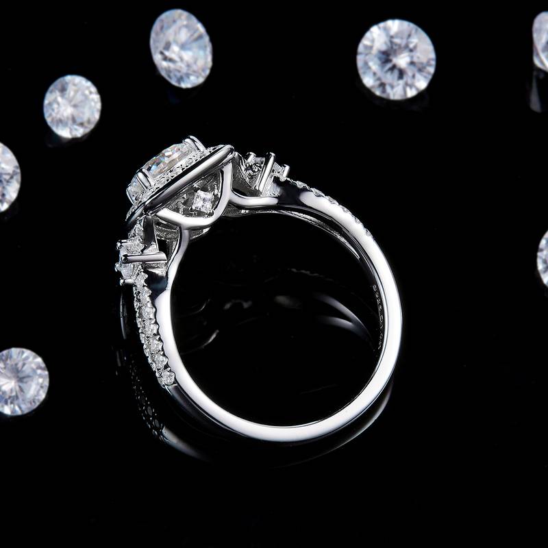 Affordable Luxury双臂方包Women's RingS925银镀白金定制选款主石Moissanite1.0ct/副石高碳钻