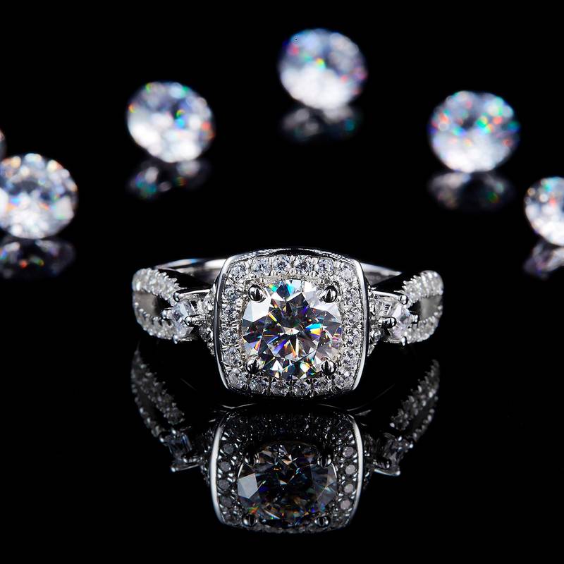 Affordable Luxury双臂方包Women's RingS925银镀白金定制选款主石Moissanite1.0ct/副石高碳钻