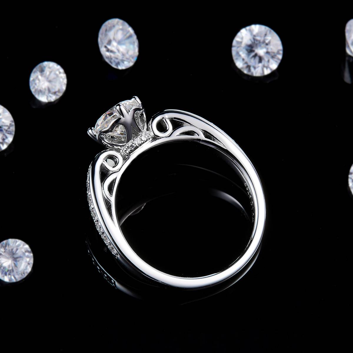 Micro inlaid Heart Four Claw Women's Ring S925 Silver Plated Platinum Customized Selection Main Stone Moissanite 1.0ct/Side Stone Cubic Zirconia