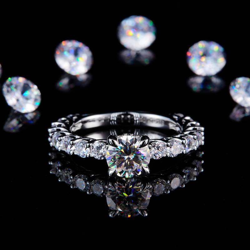 满钻微镶女戒S925银镀白金定制选款主石莫桑钻1.0ct/副石高碳钻