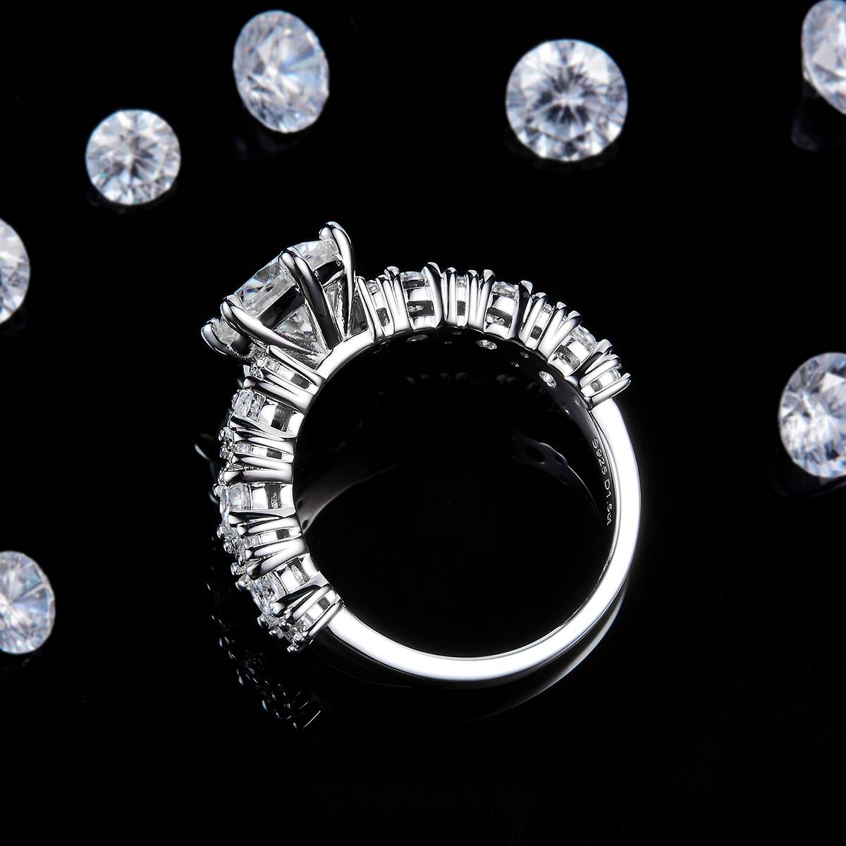 Full Diamond Six Claw Women's Ring S925 Silver Plated Platinum Customized Selection Main Stone Moissanite 1.5ct/Side Stone Cubic Zirconia