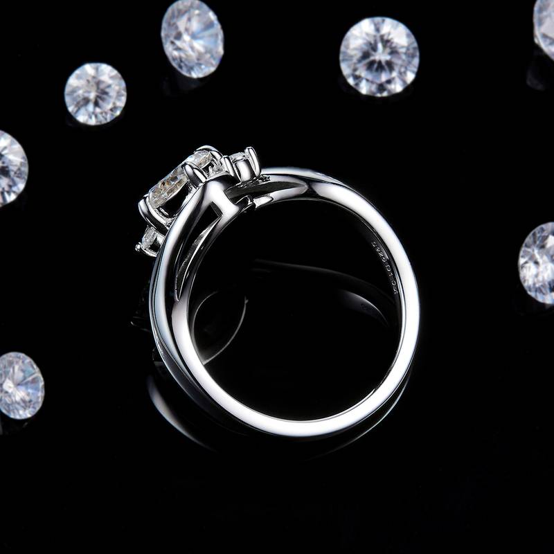 扭臂Women's RingS925银镀白金定制选款主石Moissanite1.0ct/副石高碳钻