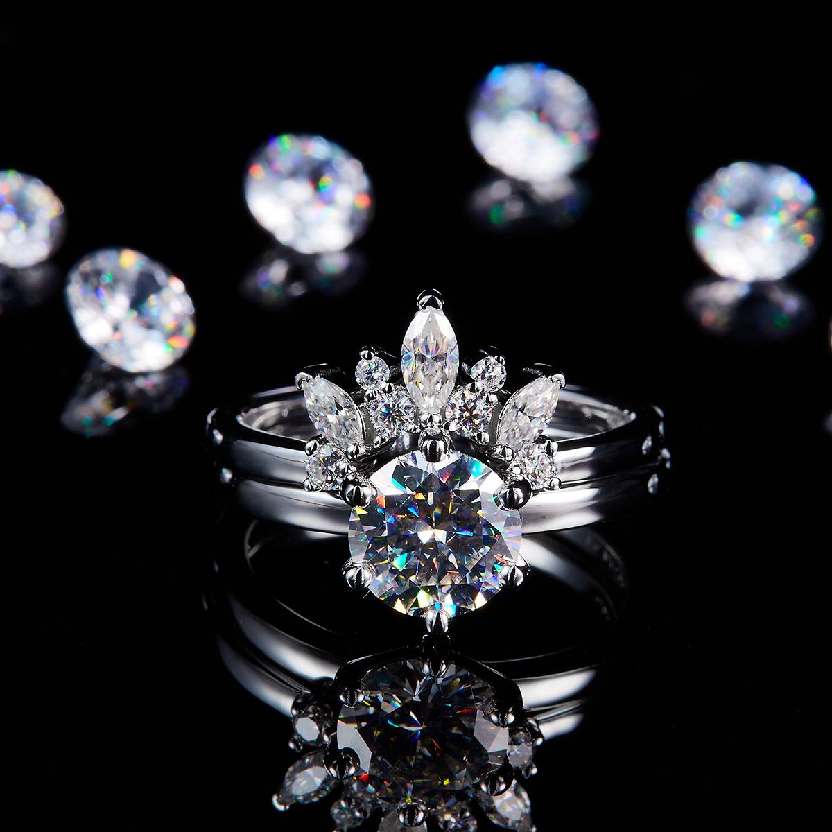 Four Claw Primary and Secondary Rings S925 Silver Plated Platinum Customized Selection Main Side Stone Moissanite 1.5ct