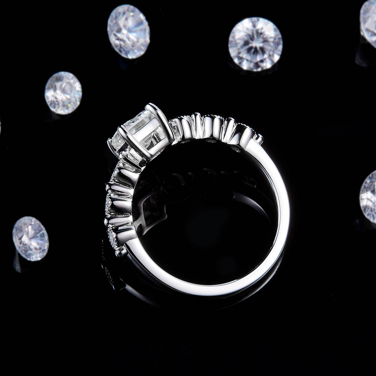 Small Diamond Women's Ring S925 Silver Plated Platinum Customized Selection Main Stone Moissanite 1.0ct/Side Stone Cubic Zirconia