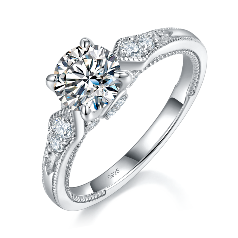 Fashion四爪Women's RingS925银镀白金定制选款主石Moissanite1.0ct/副石高碳钻
