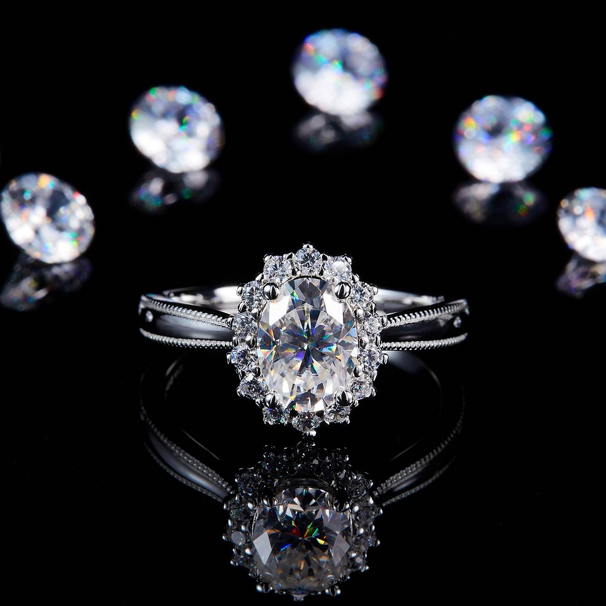 蛋形圆包女戒S925银镀白金定制选款主石莫桑钻1.0ct/副石高碳钻