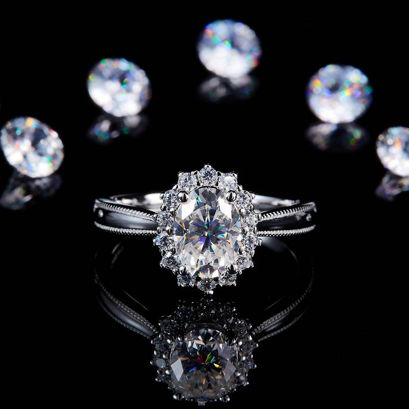 蛋形圆包女戒S925银镀白金定制选款主石莫桑钻1.0ct/副石高碳钻