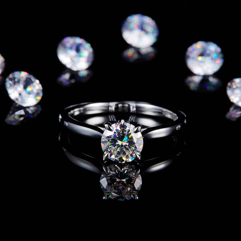 光臂花瓣四爪Women's RingS925银镀白金定制选款主石Moissanite1.0ct