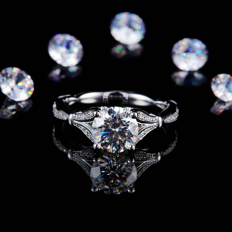Affordable Luxury满钻Women's RingS925银镀白金定制选款主石Moissanite1.5ct/副石高碳钻