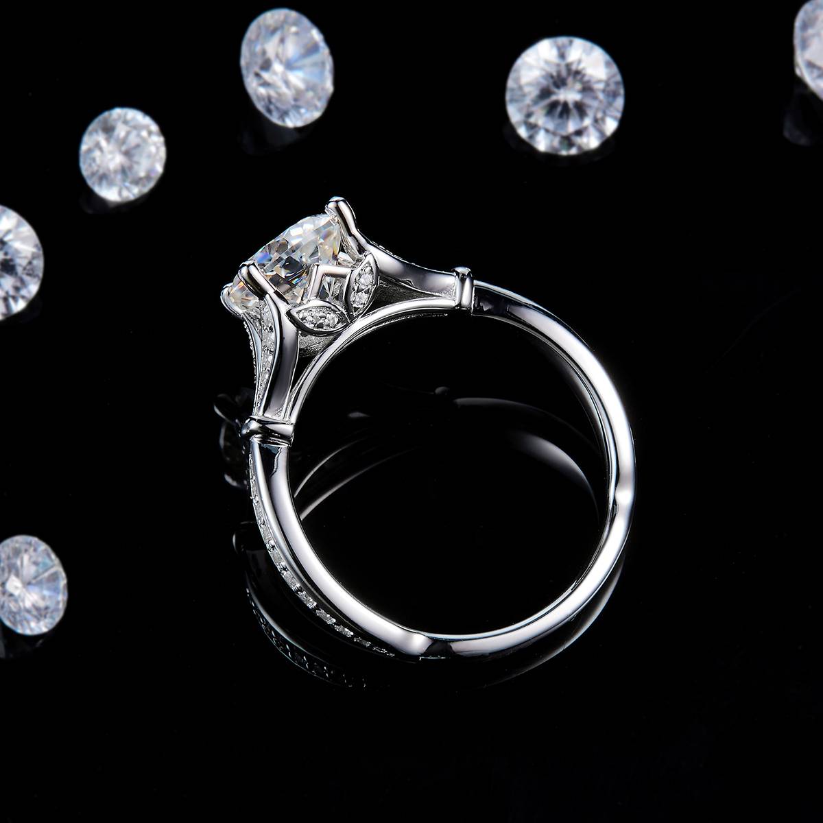 Light Luxury Full Diamond Women's Ring S925 Silver Plated Platinum Customized Selection Main Stone Moissanite 1.5ct/Side Stone Cubic Zirconia