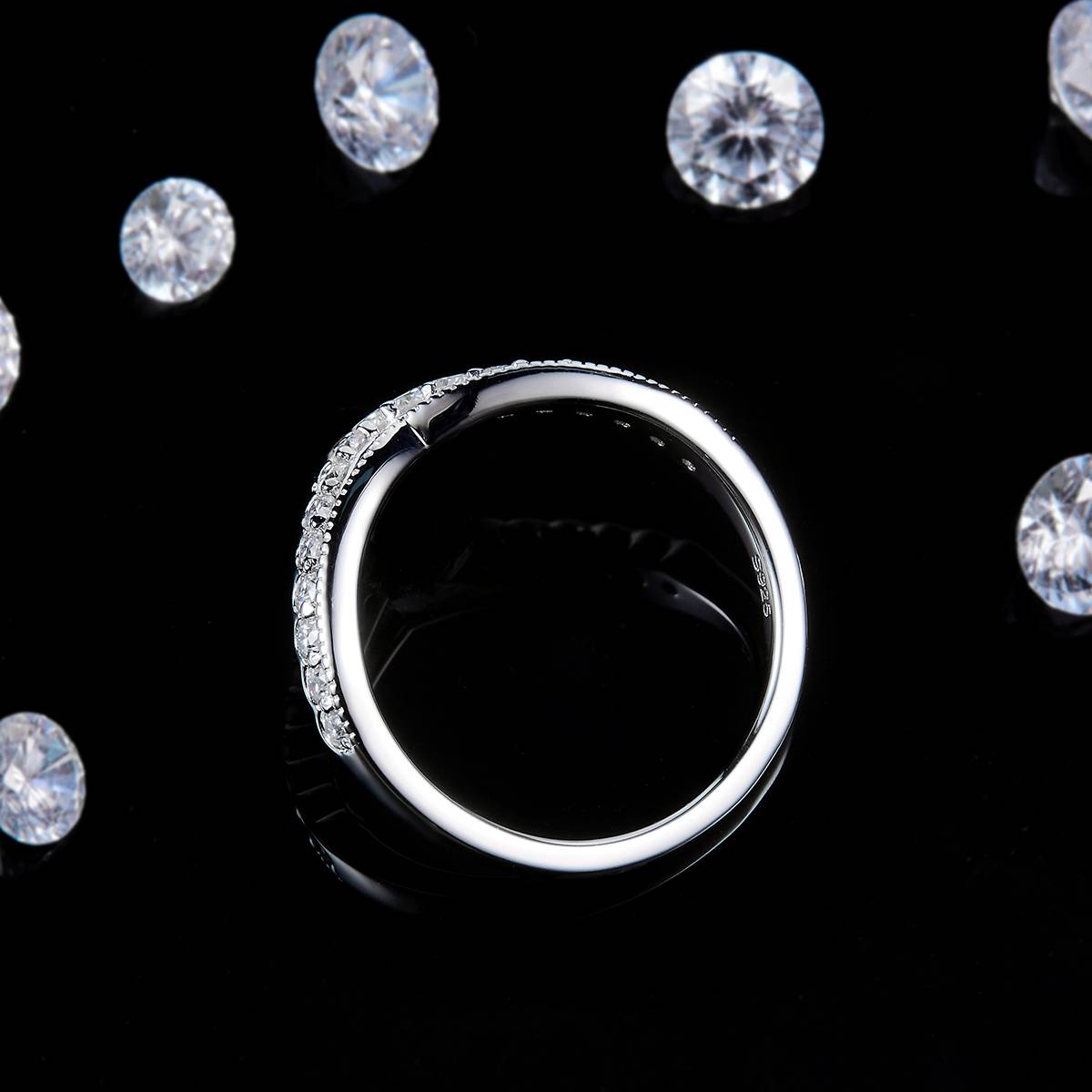 V形双排排戒S925银镀白金定制选款副石莫桑钻0.34ct