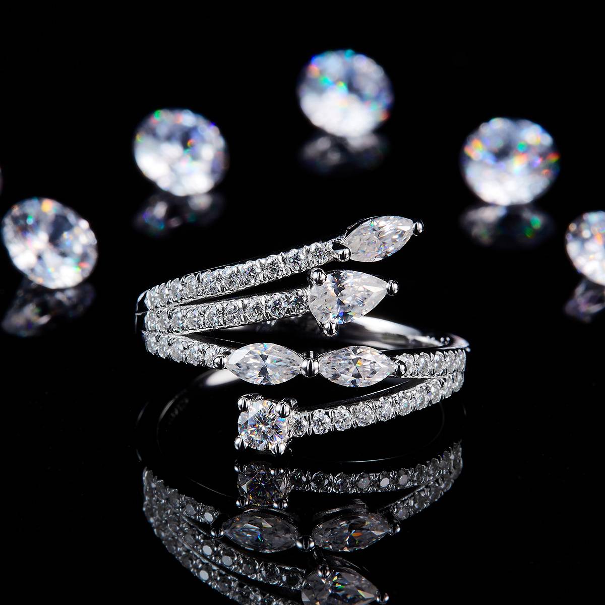 Customized Side Stone Moissanite 1.37ct with S925 silver plated platinum and irregular diamond ring
