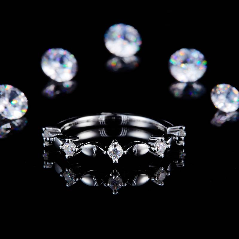 小众Fashion款排戒S925银镀白金定制选款副石Moissanite0.2ct
