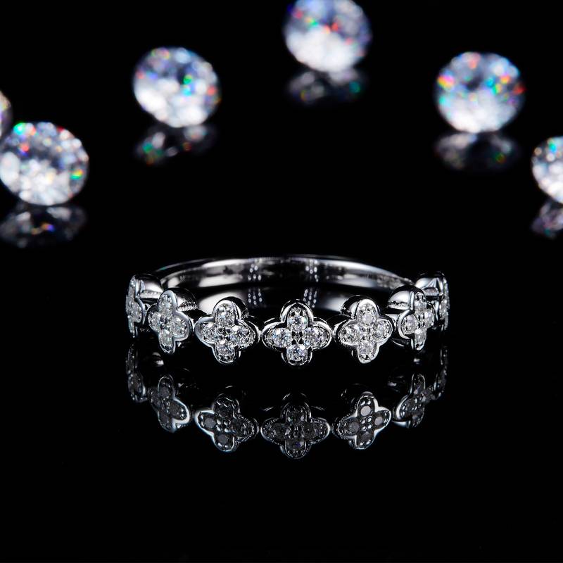 四叶草排戒S925银镀白金定制选款副石Moissanite0.23ct