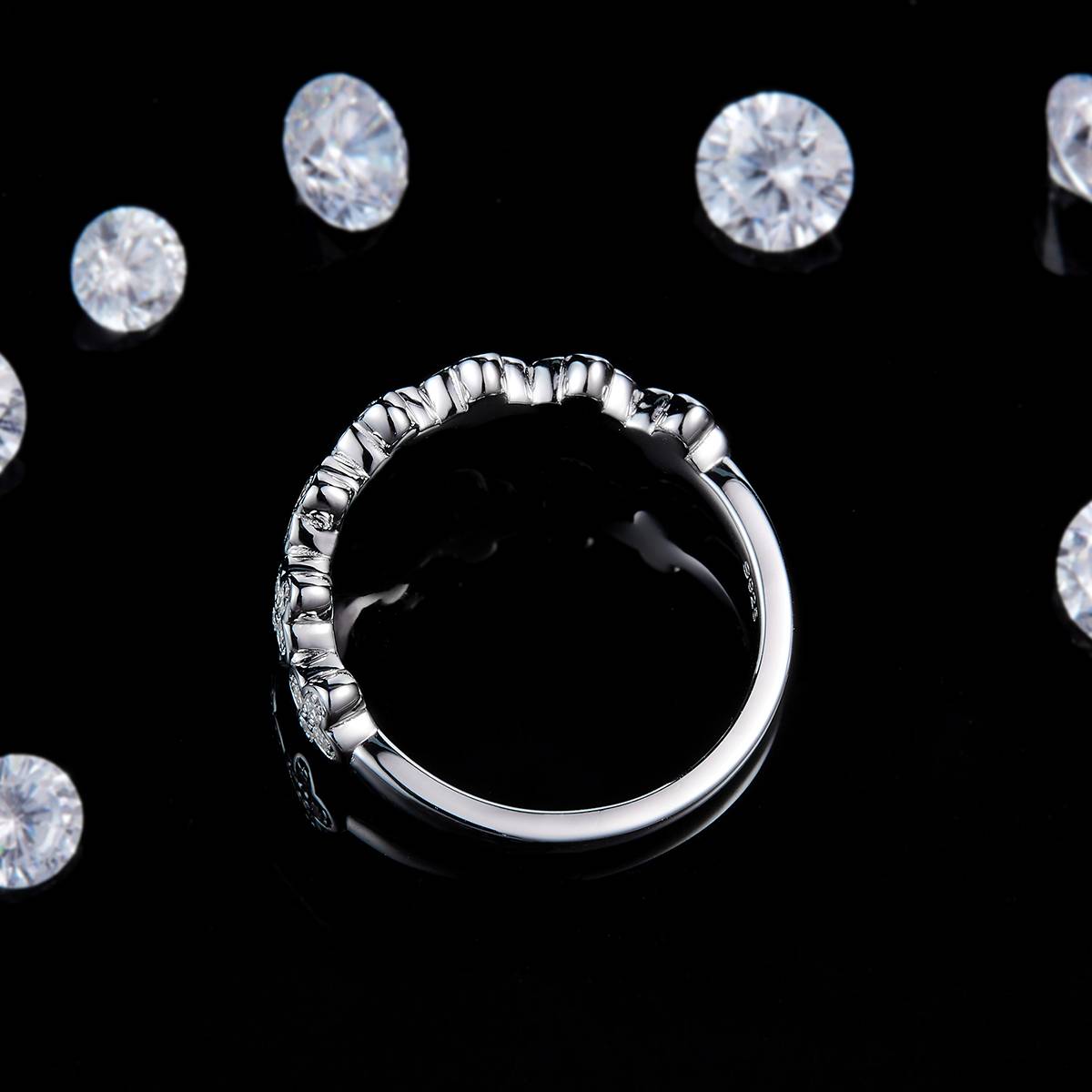 四叶草排戒S925银镀白金定制选款副石莫桑钻0.23ct