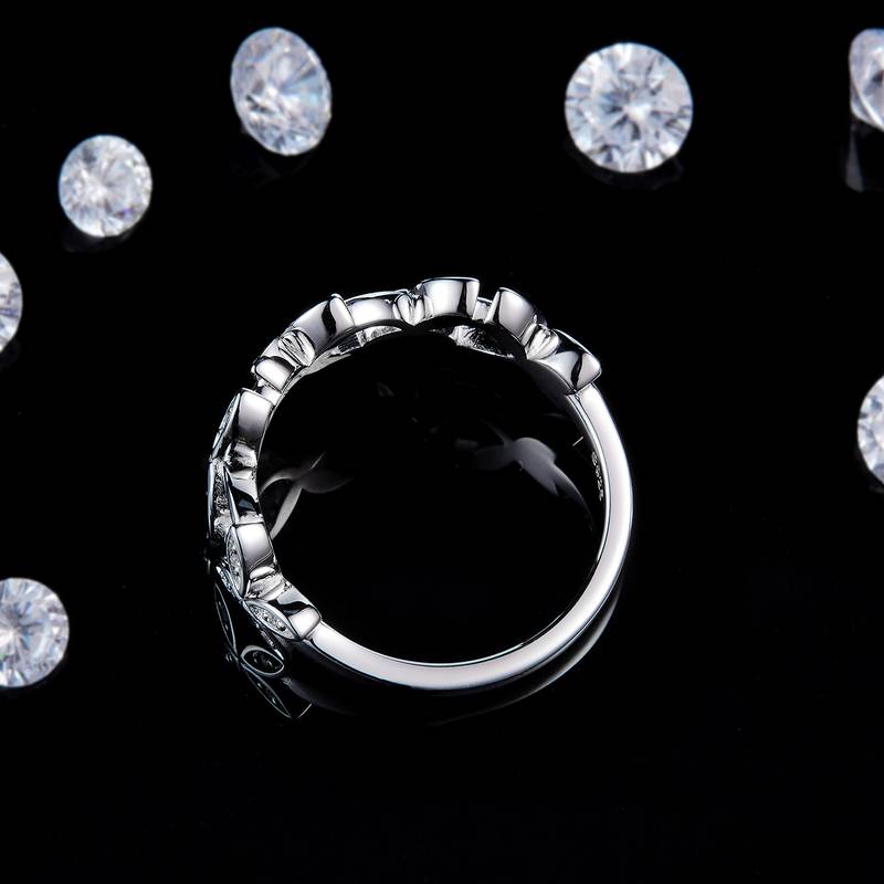 四叶草镂空排戒S925银镀白金定制选款副石Moissanite0.17ct