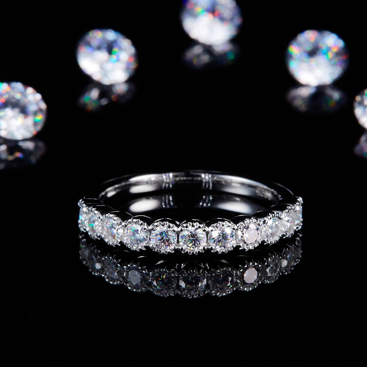 Versatile Stacked Band Guard Ring Pattern S925 Silver Plated Platinum Customized Selection Side Stone Moissanite 0.21ct