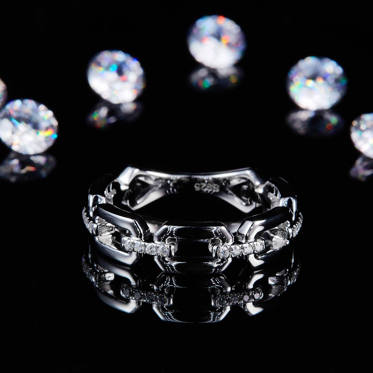 Hollow Block Chain Ring S925 Silver Plated Platinum Customized Selection Side Stone Moissanite 0.1ct