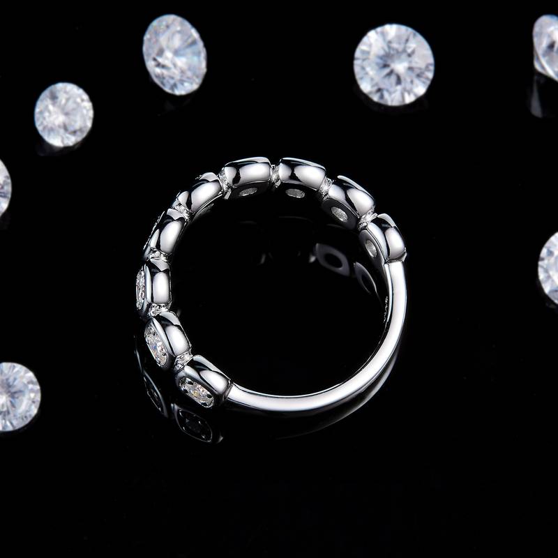 2.4mm圆钻包镶排戒S925银镀白金定制选款副石Moissanite0.45ct