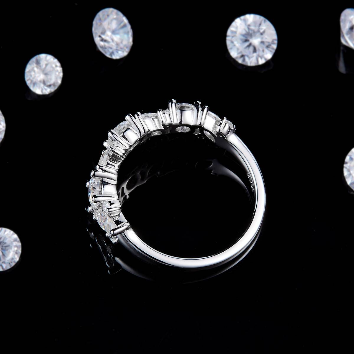 异形钻排戒S925银镀白金定制选款副石莫桑钻1.82ct