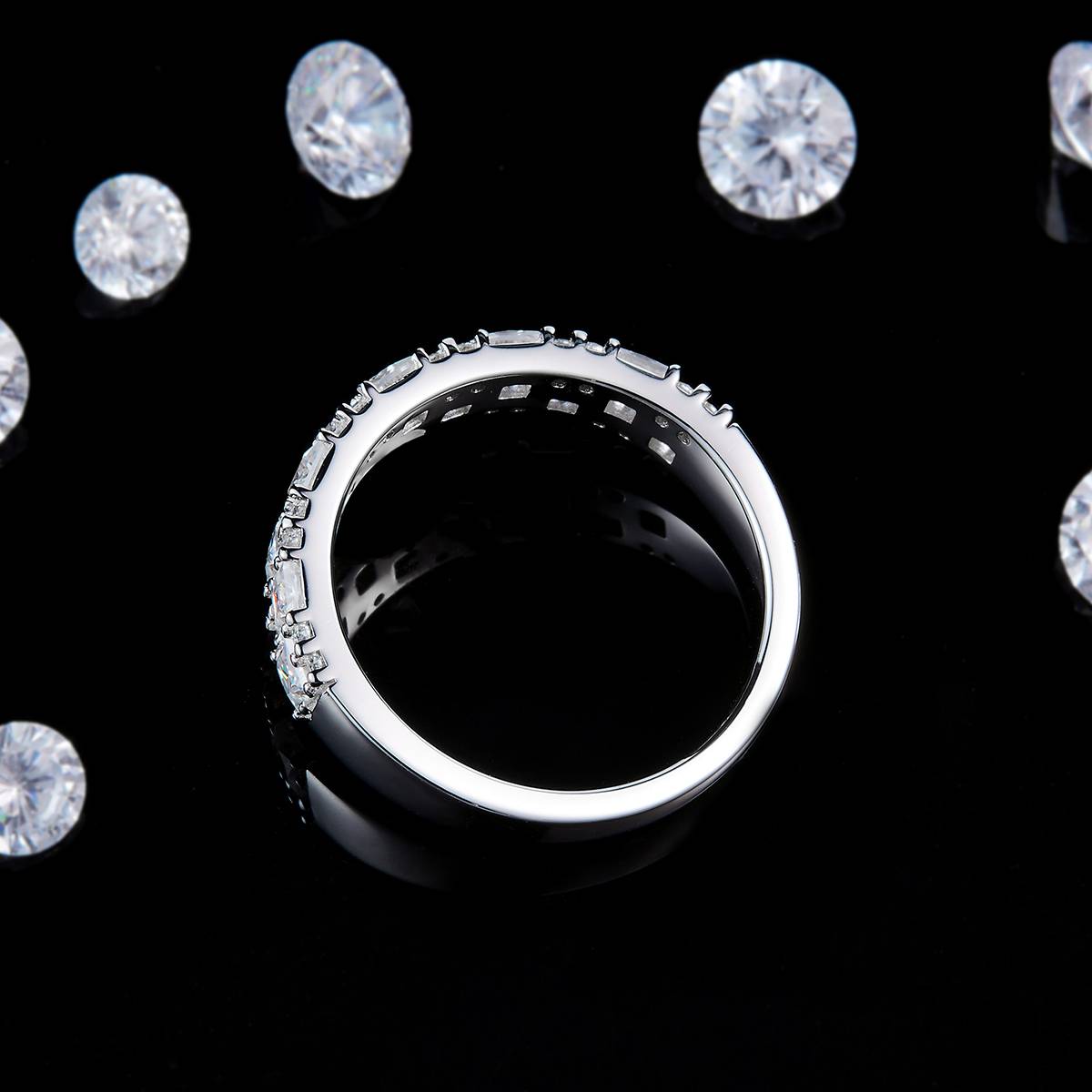 Princess Broken Diamond Ring S925 Silver Plated Platinum Customized Selection Side Stone Moissanite 1.825ct