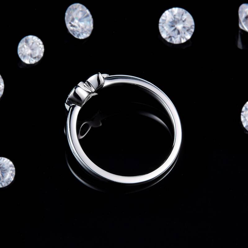 三叶草设计排戒S925银镀白金定制选款主石莫桑钻0.3ct/副石高碳钻