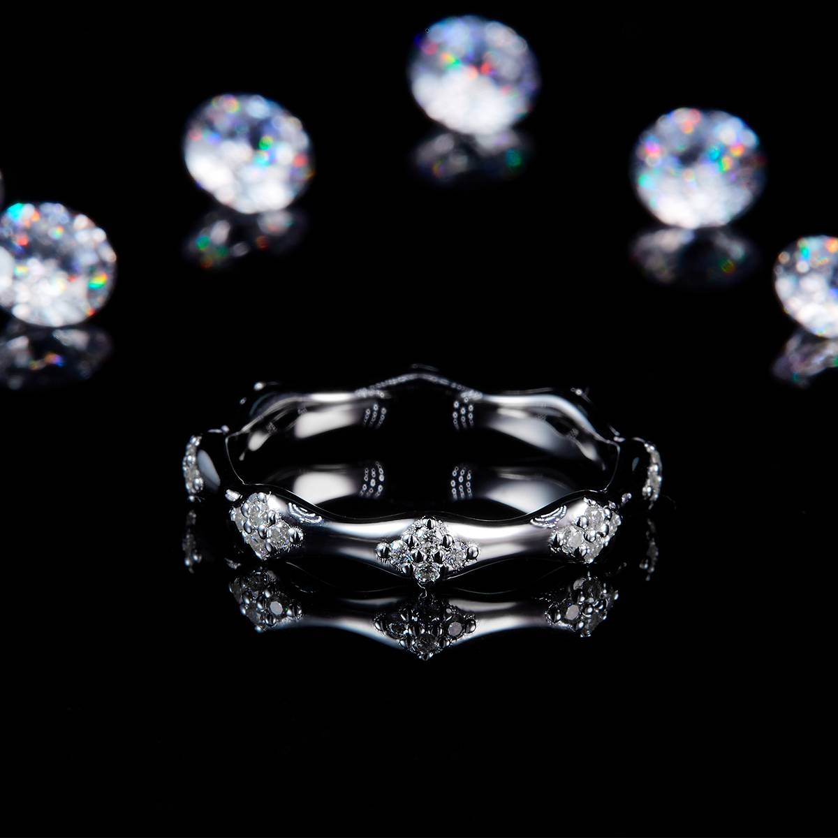 太阳花星芒排戒S925银镀白金定制选款副石莫桑钻0.26ct