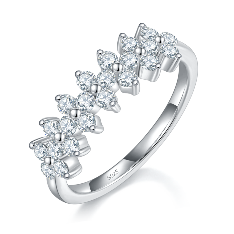 四叶草排戒S925银镀白金定制选款副石Moissanite0.66ct