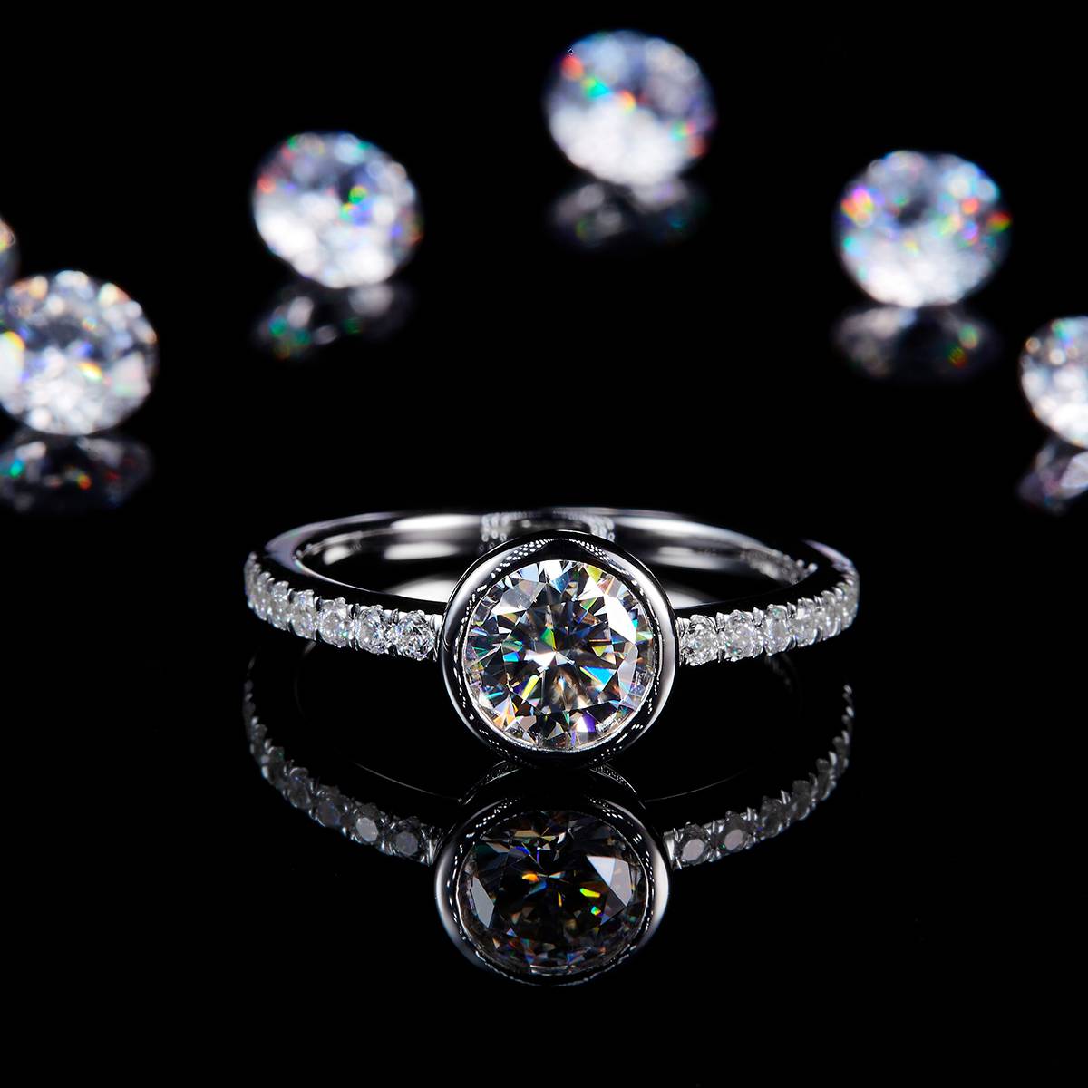 包镶圆钻女戒S925银镀白金定制选款主石莫桑钻1.0ct/副石高碳钻