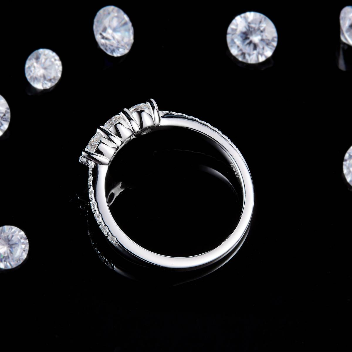 San Sheng Shi Pai Ring S925 Silver Plated Platinum Customized Selection Side Stone Moissanite 0.81ct