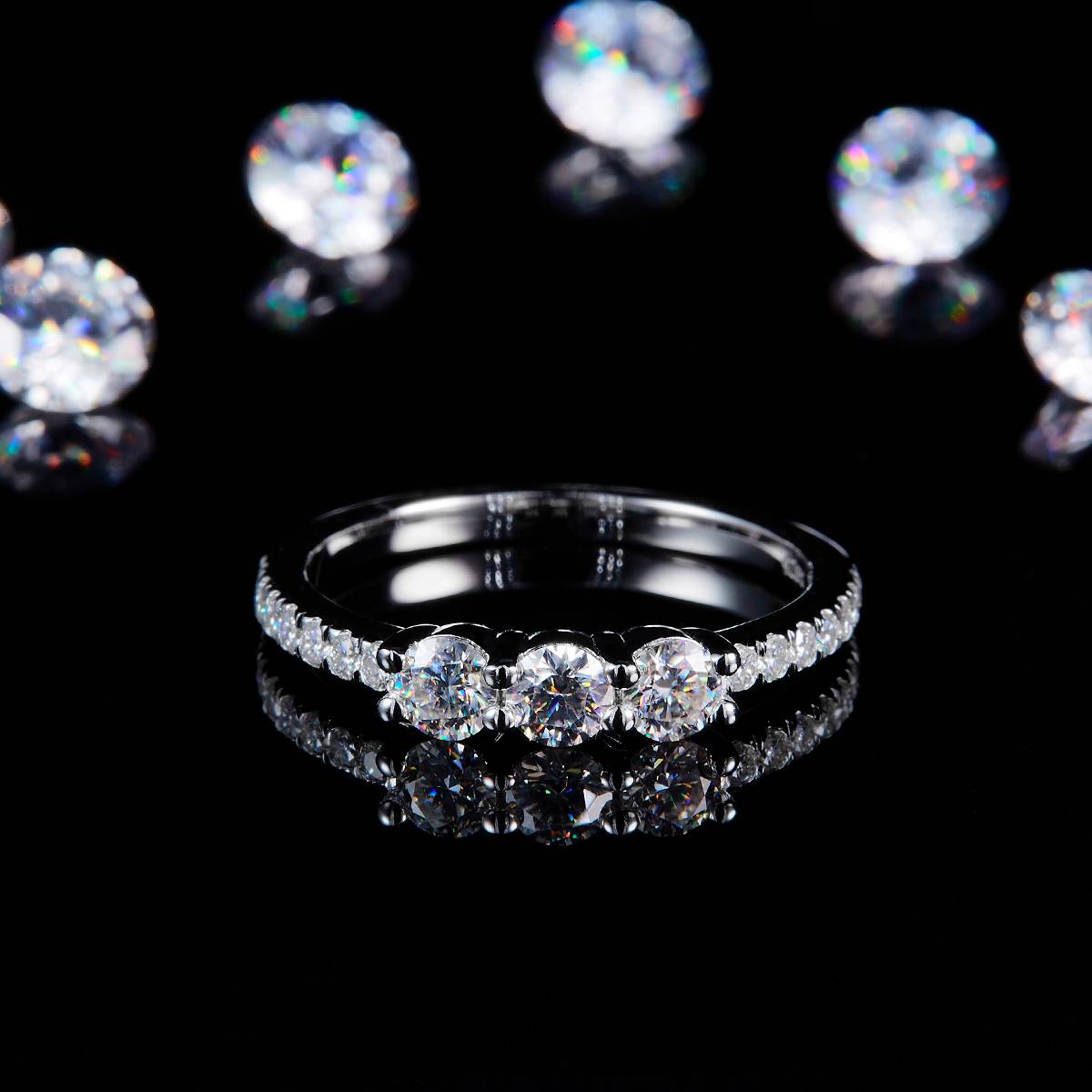 San Sheng Shi Pai Ring S925 Silver Plated Platinum Customized Selection Side Stone Moissanite 0.81ct