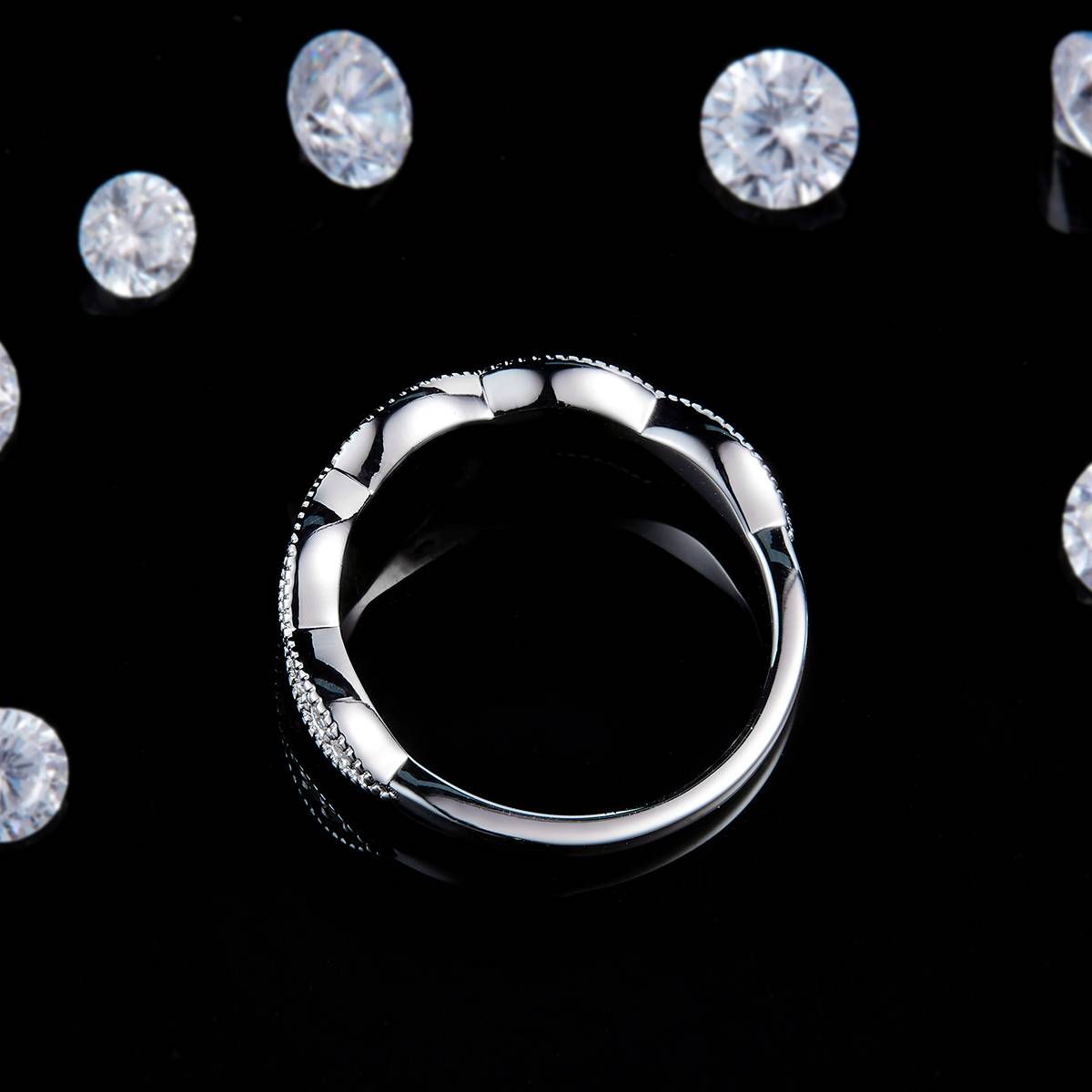 个性珠边排戒S925银镀白金定制选款副石莫桑钻0.155ct