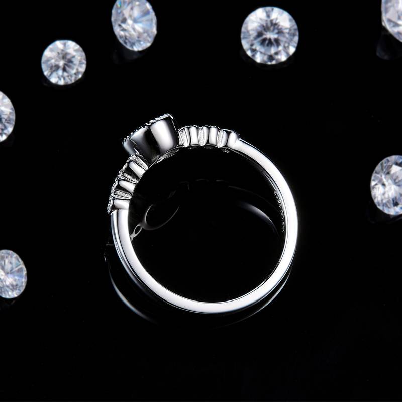 包镶圆钻S925银镀白金定制选款主石Moissanite0.5ct/副石高碳钻