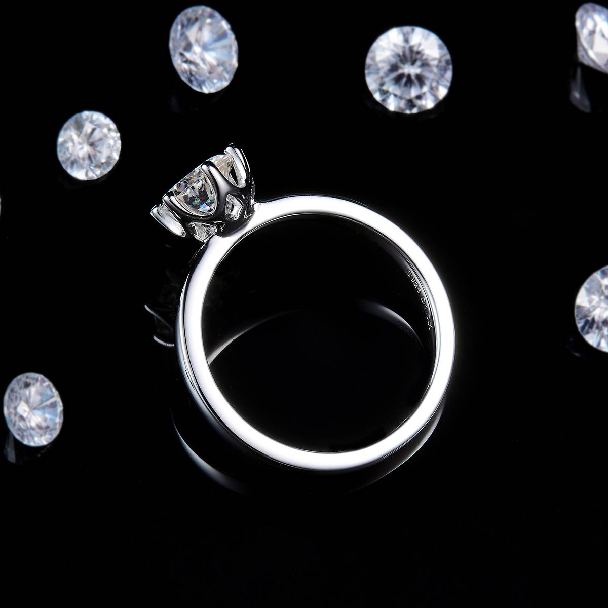 Simplified Six Claw Women's Ring S925 Silver Plated Platinum Customized Selection Main Stone Moissanite 1.0ct