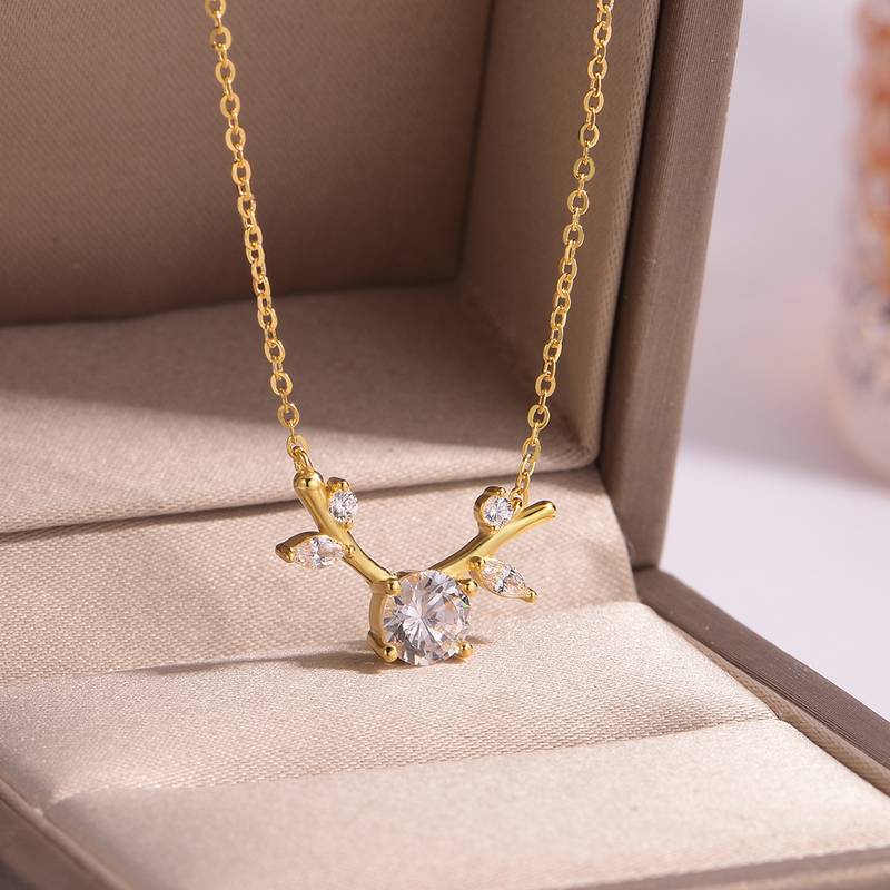 MP0043款S925银镀18K黄金Moissanite鹿角Necklace0.8ct