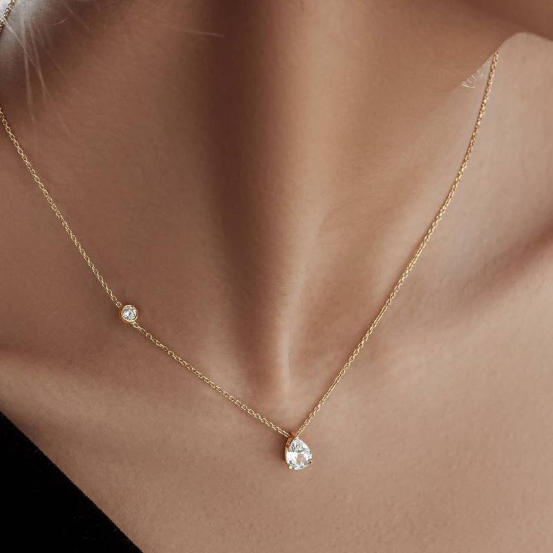 MP0021款S925银镀18K黄金水滴形MoissaniteNecklace主石8*6mmmm/1.25ct