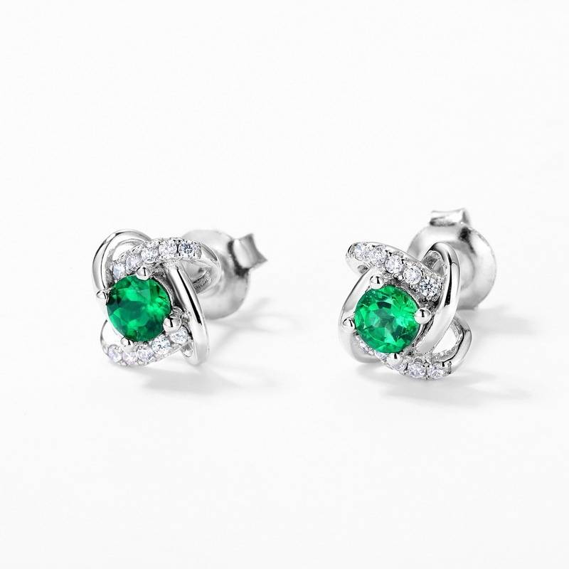 E2020870 款银镀18K金圆形培育祖母绿耳环主石4.0mm/0.2CT