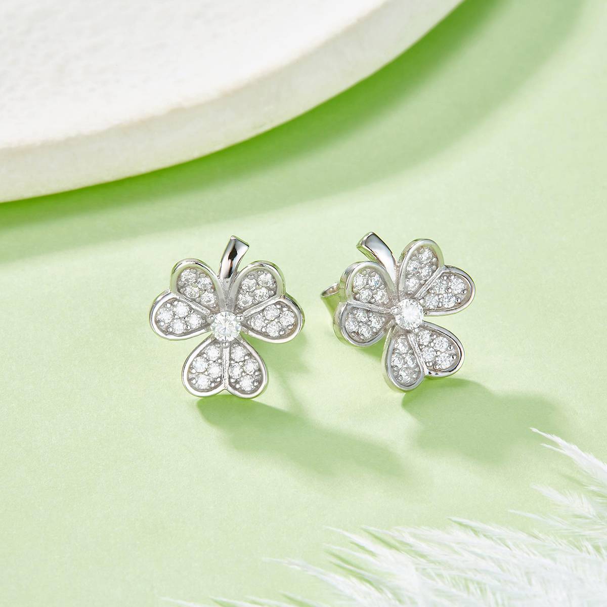 P21101906款S925银镀18K白金幸运三叶草Moissanite套装0.38ct